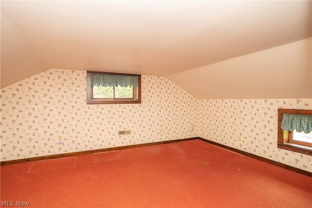 2909 Sanitarium Road, Akron, OH 44312