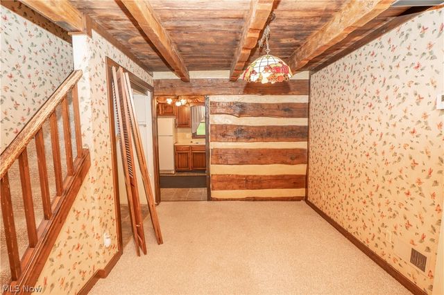2909 Sanitarium Road, Akron, OH 44312