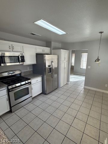 1171 Fall Breeze Drive, Las Vegas, NV 89142