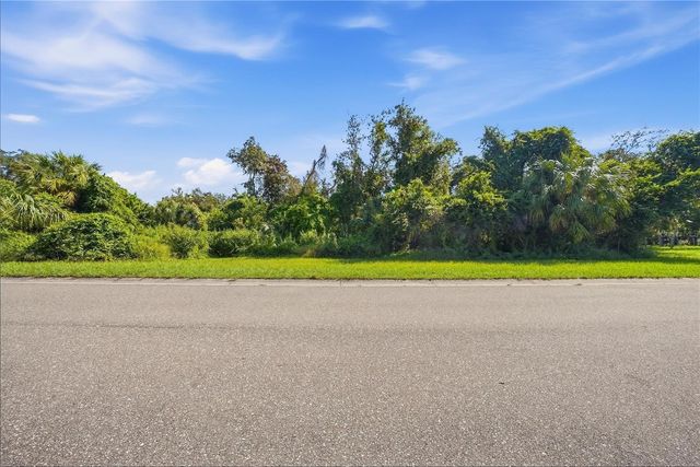 8902 ALAFIA WAY, Riverview, FL 33578