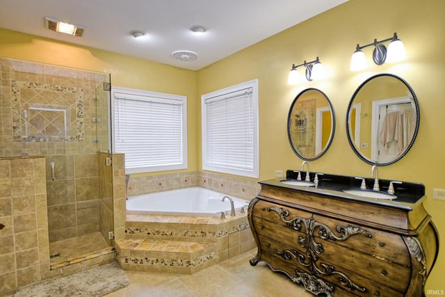 4602 Brighton Court, Newburgh, IN 47630