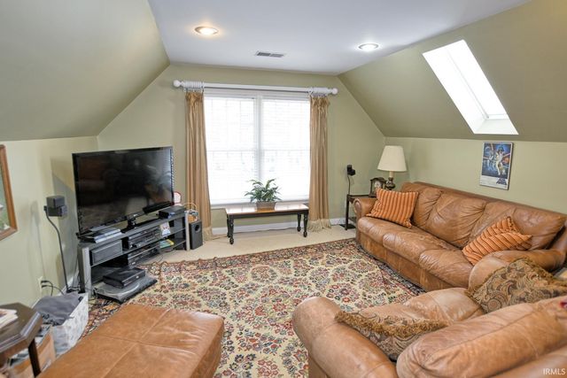 4602 Brighton Court, Newburgh, IN 47630