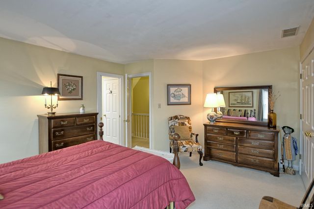 4602 Brighton Court, Newburgh, IN 47630