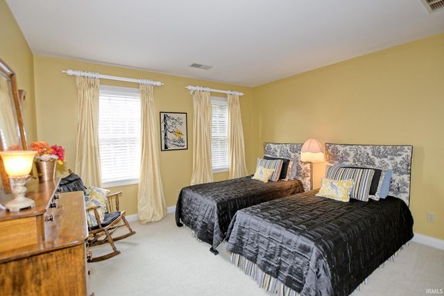 4602 Brighton Court, Newburgh, IN 47630