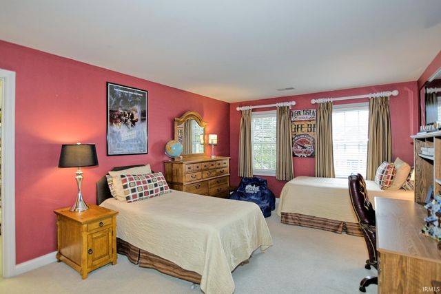 4602 Brighton Court, Newburgh, IN 47630