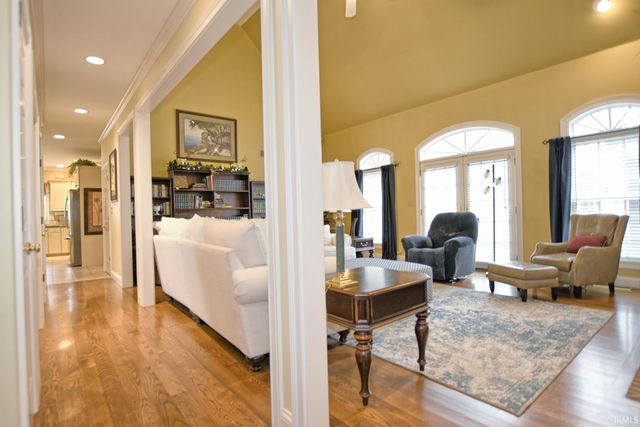 4602 Brighton Court, Newburgh, IN 47630