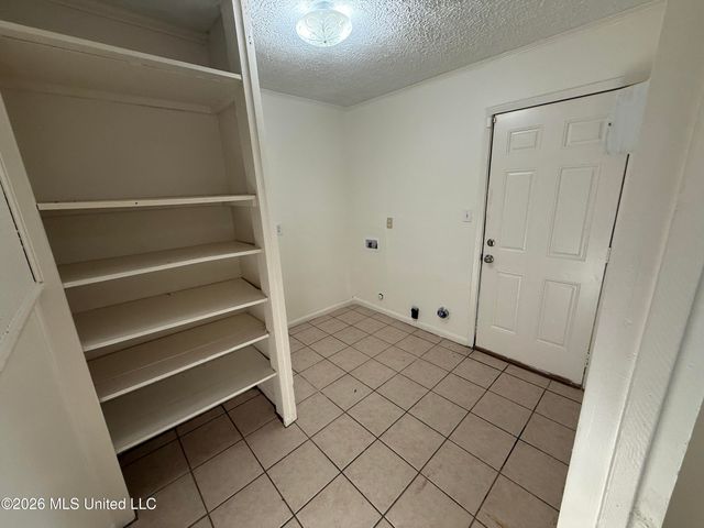 335 Valley Vista Drive, 335, Jackson, MS 39211