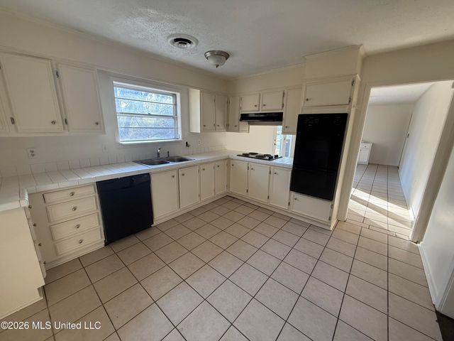 335 Valley Vista Drive, 335, Jackson, MS 39211