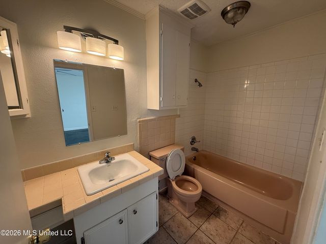 335 Valley Vista Drive, 335, Jackson, MS 39211