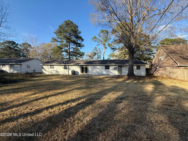 335 Valley Vista Drive, 335, Jackson, MS 39211