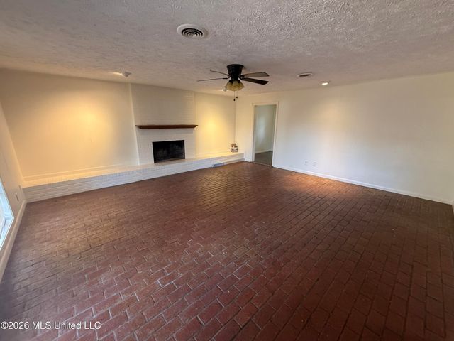 335 Valley Vista Drive, 335, Jackson, MS 39211