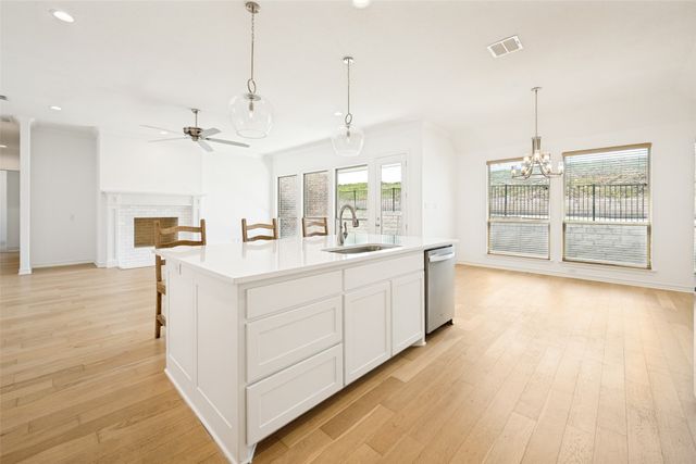 11049 Hawkins Home Boulevard, Benbrook, TX 76126