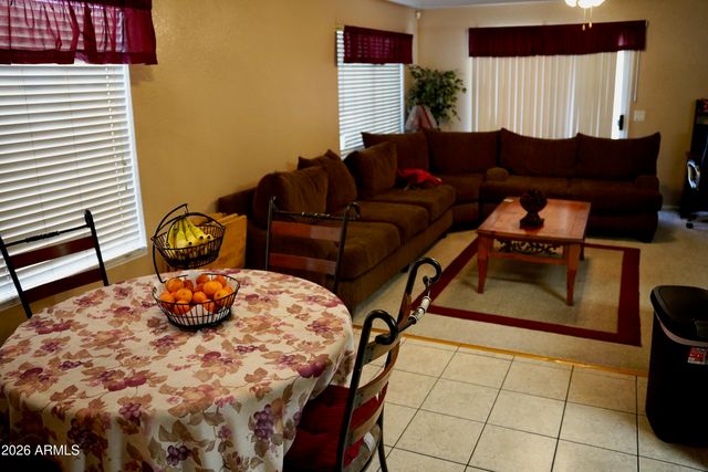 10705 W MONTECITO Avenue, Phoenix, AZ 85037