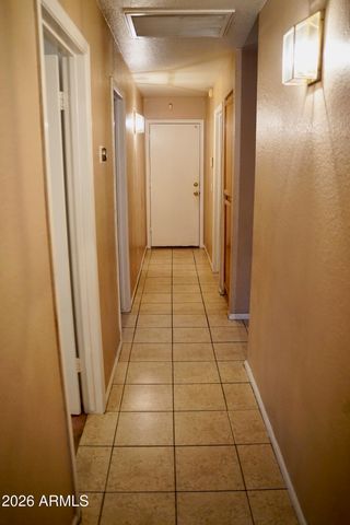 10705 W MONTECITO Avenue, Phoenix, AZ 85037
