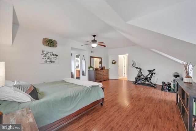 70 BROOKFIELD DR, Ephrata, PA 17522