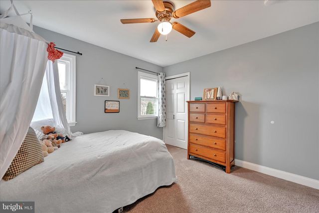 70 BROOKFIELD DR, Ephrata, PA 17522