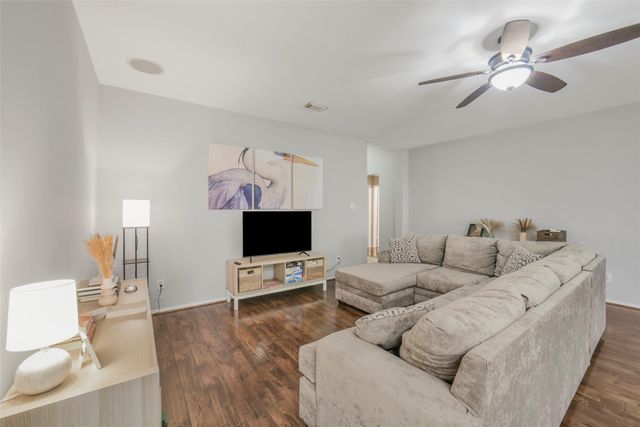 19815 Rocky Shores Drive, Tomball, TX 77375