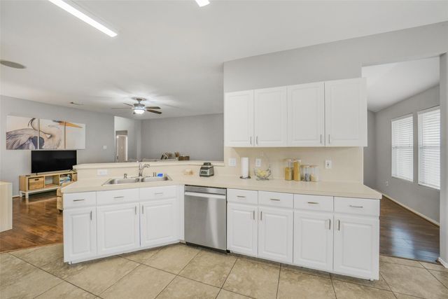 19815 Rocky Shores Drive, Tomball, TX 77375