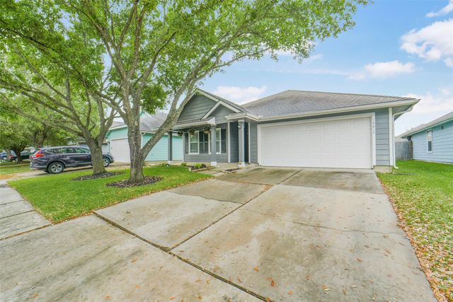 19815 Rocky Shores Drive, Tomball, TX 77375