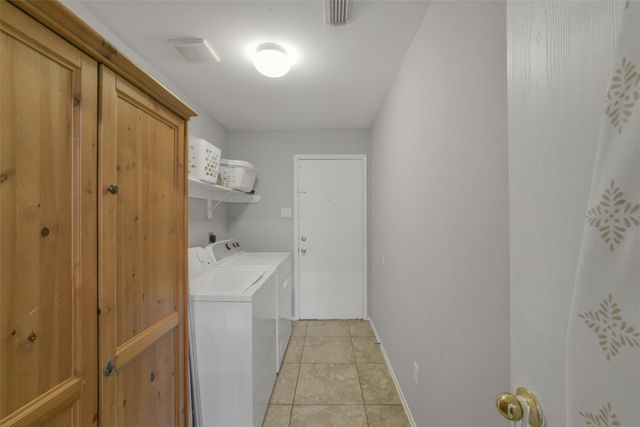 19815 Rocky Shores Drive, Tomball, TX 77375