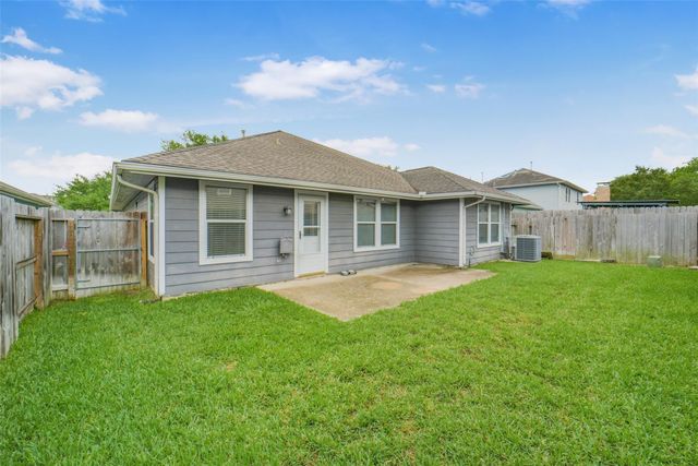 19815 Rocky Shores Drive, Tomball, TX 77375