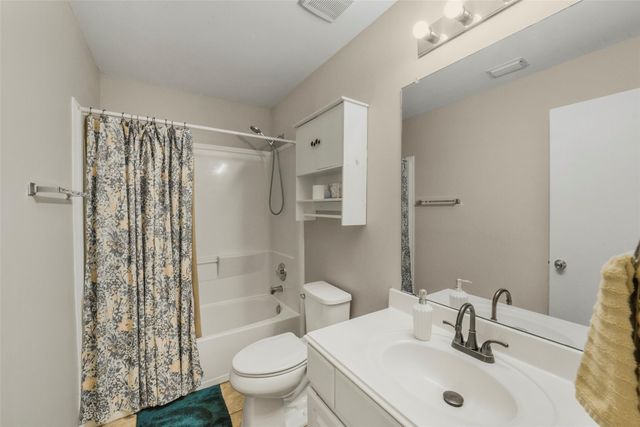 19815 Rocky Shores Drive, Tomball, TX 77375