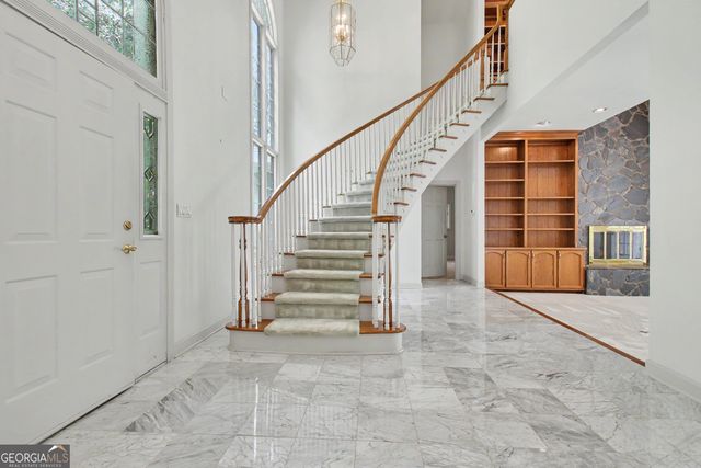8554 Shoreline Drive, Jonesboro, GA 30236