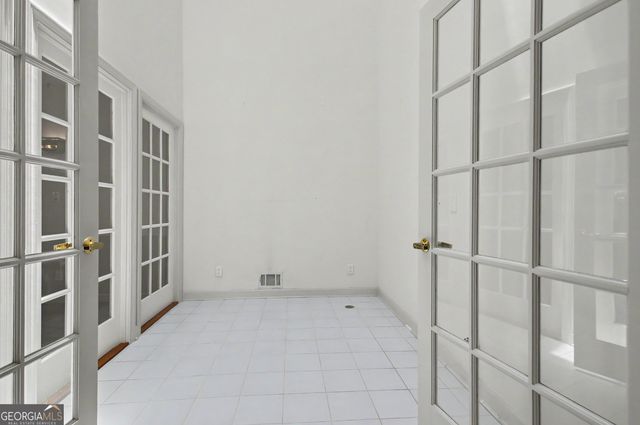 8554 Shoreline Drive, Jonesboro, GA 30236