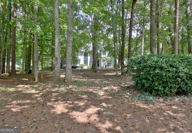 8554 Shoreline Drive, Jonesboro, GA 30236