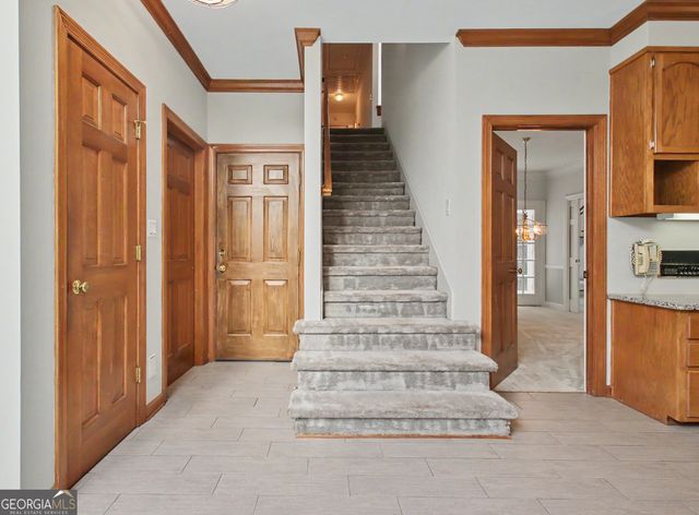 8554 Shoreline Drive, Jonesboro, GA 30236