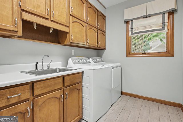 8554 Shoreline Drive, Jonesboro, GA 30236