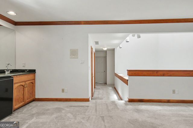 8554 Shoreline Drive, Jonesboro, GA 30236