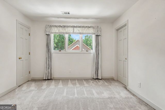 8554 Shoreline Drive, Jonesboro, GA 30236