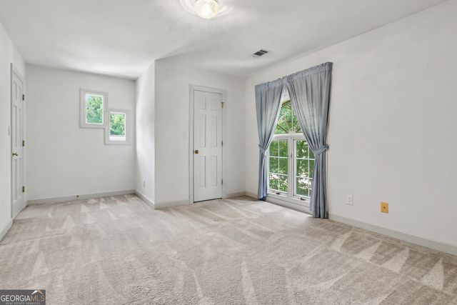8554 Shoreline Drive, Jonesboro, GA 30236