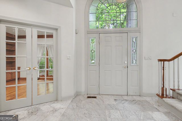 8554 Shoreline Drive, Jonesboro, GA 30236