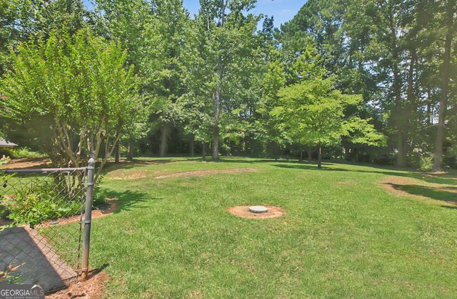 8554 Shoreline Drive, Jonesboro, GA 30236