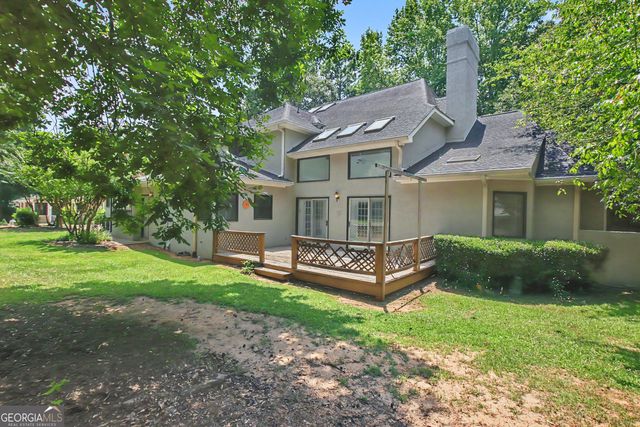 8554 Shoreline Drive, Jonesboro, GA 30236