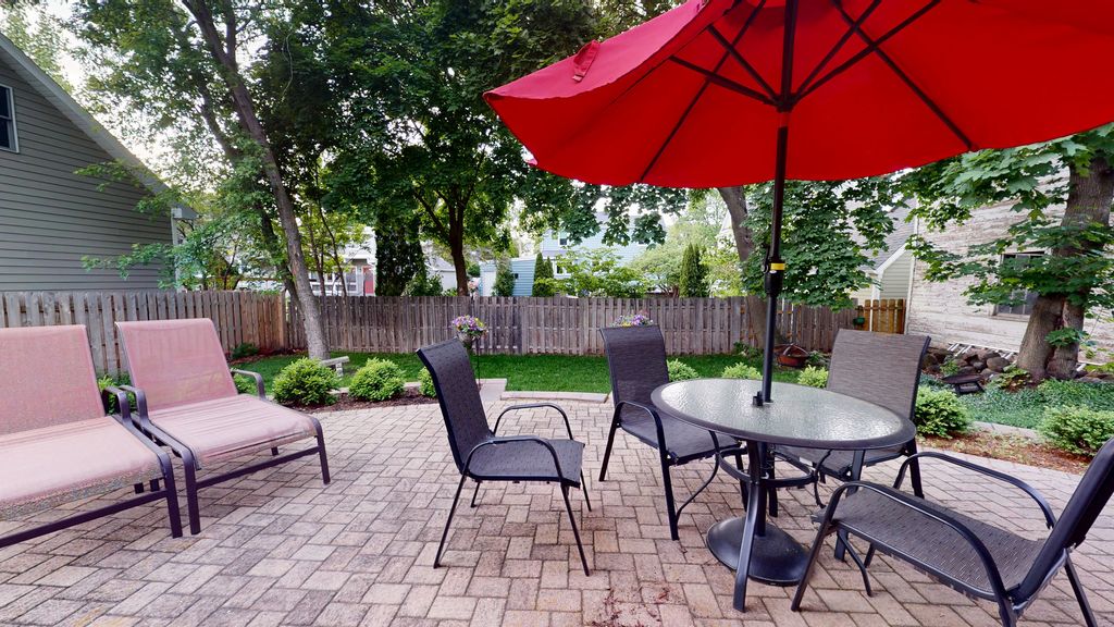 Image 55 of property listing at 315 E Union Avenue, Wheaton, IL 60187