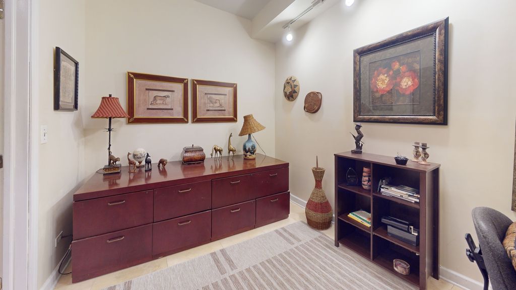 Image 56 of property listing at 315 E Union Avenue, Wheaton, IL 60187