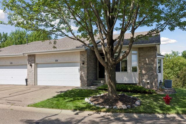 13323 Glenhaven Court, Apple Valley, MN 55124