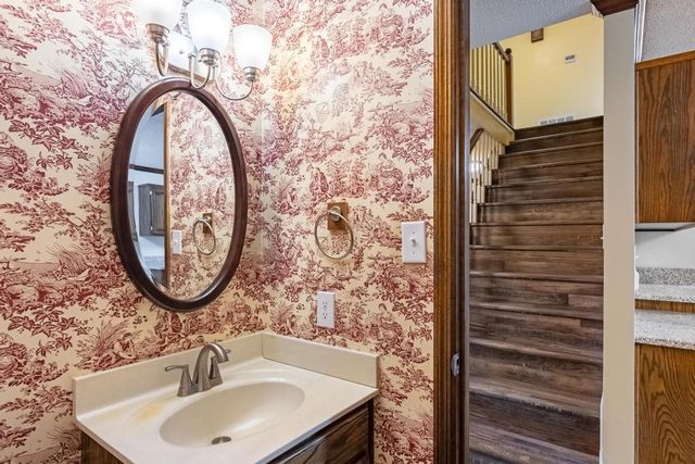 3980 Bow Street NE, Cleveland, TN 37312