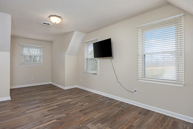 3980 Bow Street NE, Cleveland, TN 37312