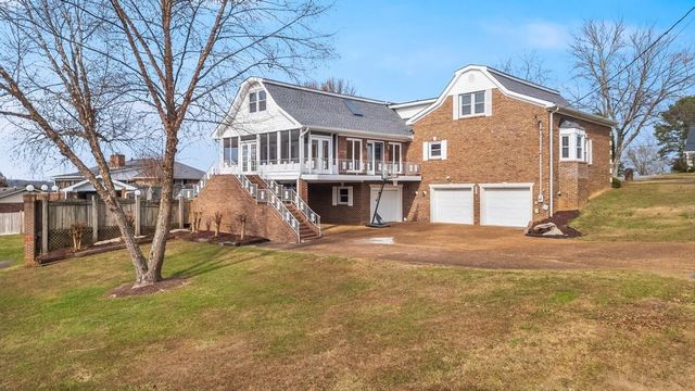 3980 Bow Street NE, Cleveland, TN 37312