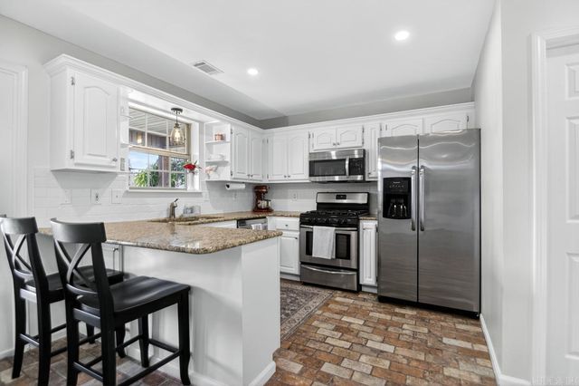 1014 Spring Creek Cove, Benton, AR 72015