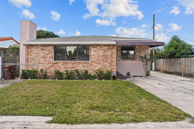 117 W 34th St, Hialeah, FL 33012