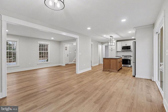 626 SAND HILL RD, Hershey, PA 17033