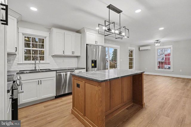 626 SAND HILL RD, Hershey, PA 17033