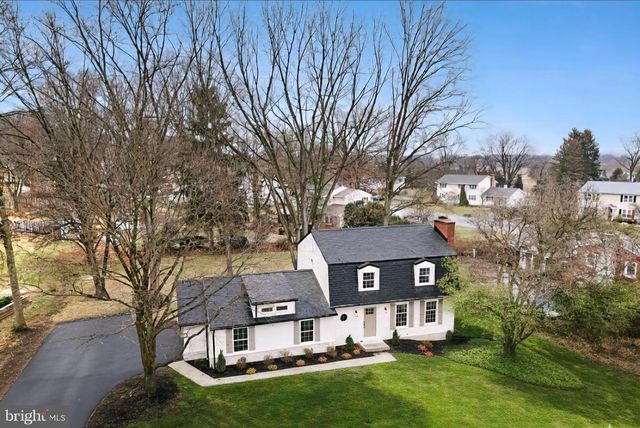 626 SAND HILL RD, Hershey, PA 17033