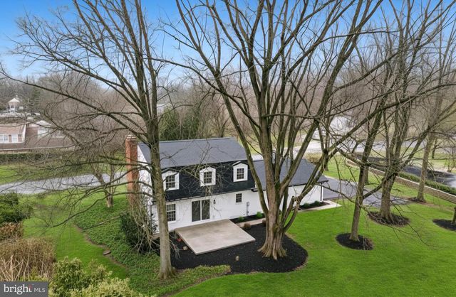 626 SAND HILL RD, Hershey, PA 17033