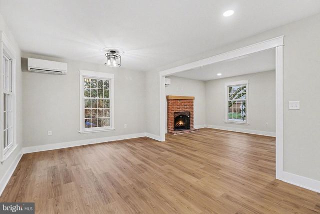 626 SAND HILL RD, Hershey, PA 17033